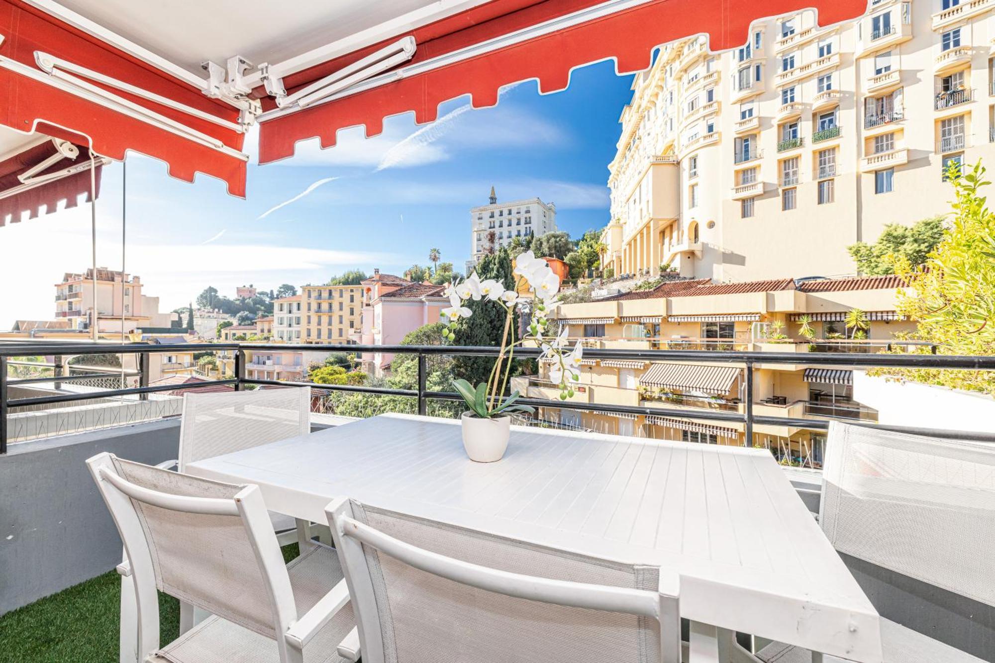 Intercontinental Superbe Appartement Avec Piscine ม็องตง ภายนอก รูปภาพ